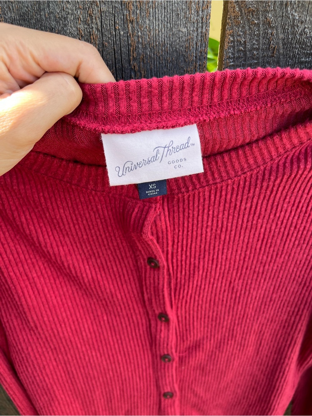Universal Thread Red Ribbed Button-Front Long Sleeve Top - Picture 2 of 3